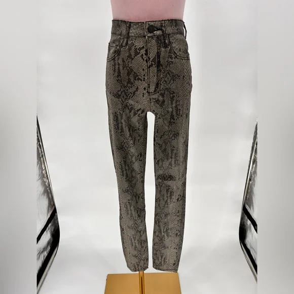 NWT Guess High Rise Skinny Pants - Picture 2 of 10